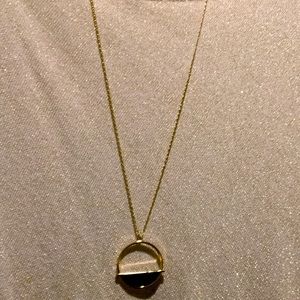 Evereve 13” necklace black half moon toggle